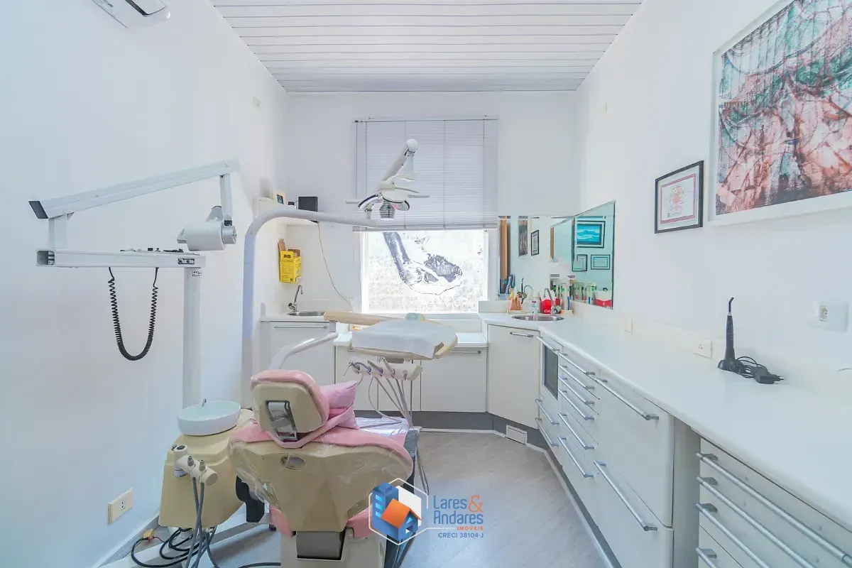 Imagem Casa comercial para venda em Jardim da Glória, 110m²