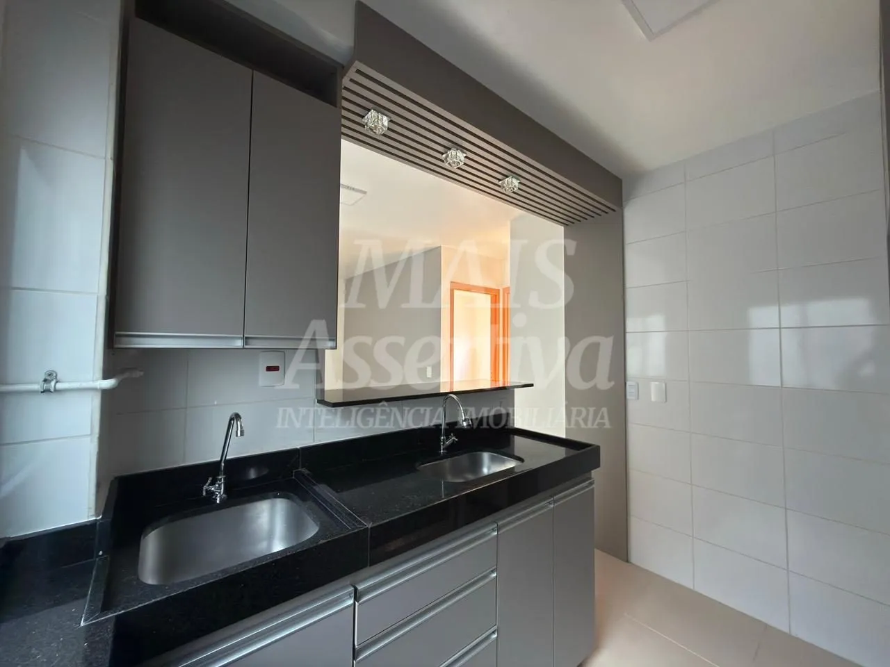 Imagem Apartamento semi mobiliado para venda no Saint Germain - 3º andar