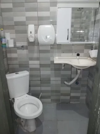 Imagem Salão para alugar, 100 m² por R$ 5.500,00/mês - Centro - Suzano/SP