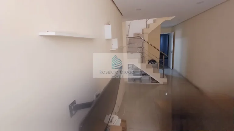 Imagem Cobertura à venda na Praça Seca, Rio de Janeiro: 3 quartos, 2 suítes, 126m², garagem, localização privilegiada!