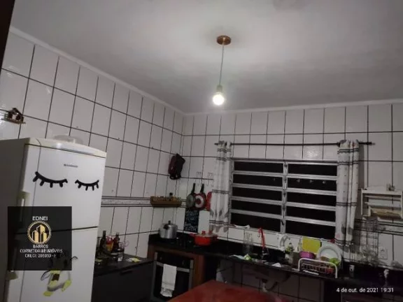 Imagem Casa - Jardim Rio Branco - São Vicente - SP.