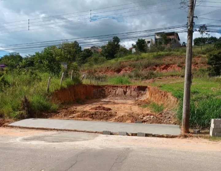 Foto do imóvel Terreno à venda 432M², Residencial Estoril, Taubaté - SP