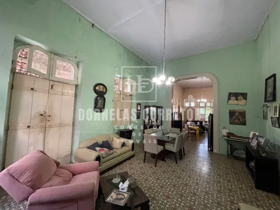 Imagem Casa Ampla à Venda em Olinda com Terreno de 1.500m²