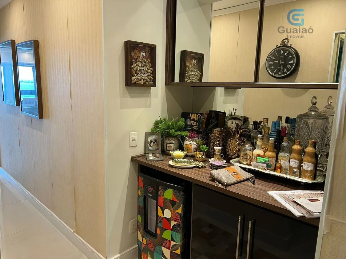 Imagem Vendo Apartamento 03 dormitórios (02 suítes), Vista Mar, na Pompeia em Santos