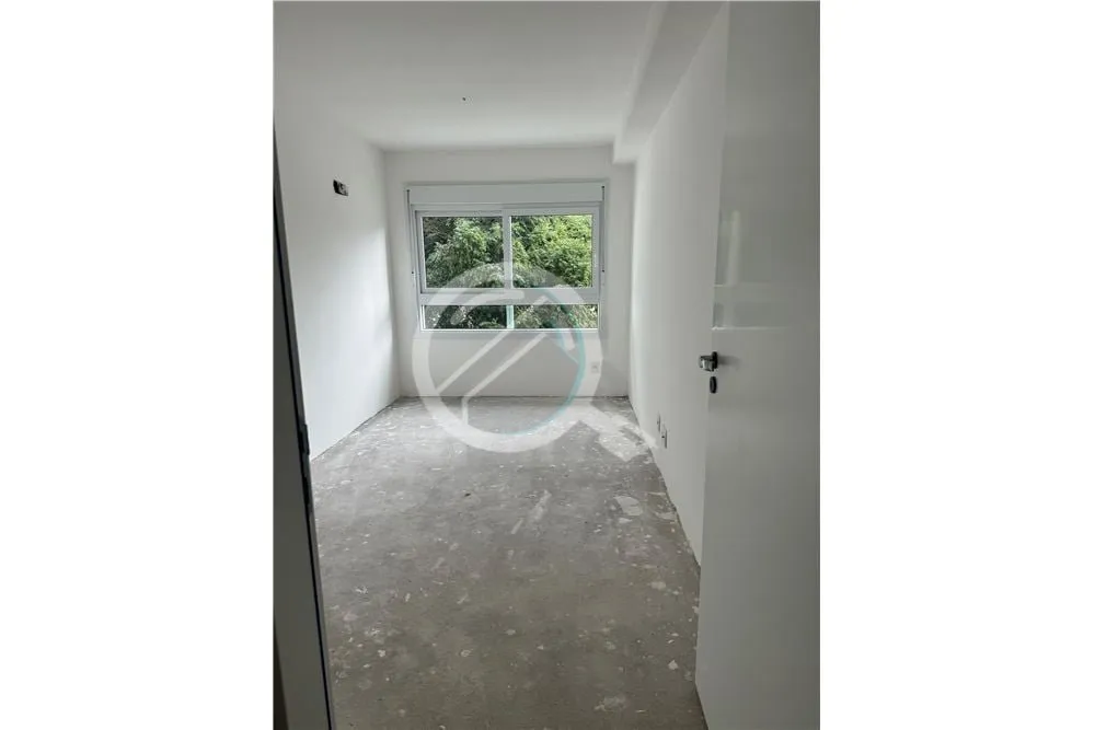 Imagem Ótimo apartamento novo, 87m2, 2 dormitórios sendo um suíte, amplo living, ensolarado, 2 vagas de ...