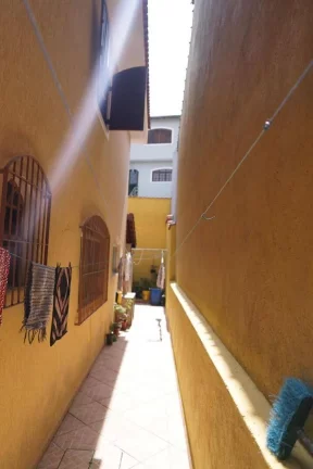 Imagem Sobrado com 3 dormitórios à venda, 194 m² por R$ 530.000,00 - Jardim Marek - Santo André/SP