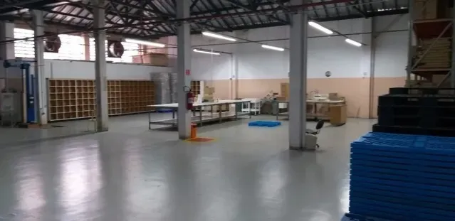 Imagem Galpão / Salão para Venda