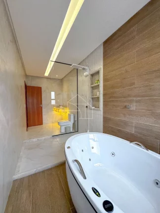 Imagem CASA DE ALTO PADRÃO NO COND BOULEVARD LAGOA