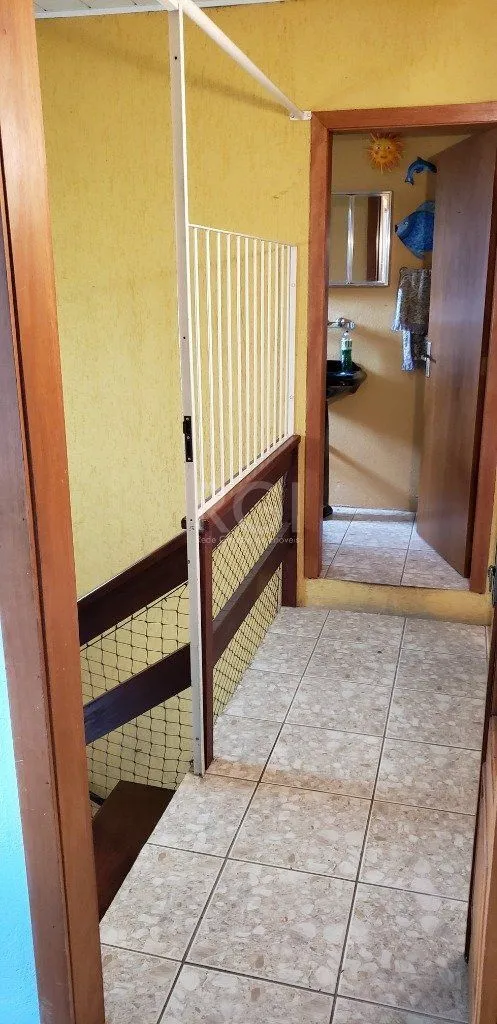 Imagem Casa para Venda - 200m², 8 dormitórios, 5 vagas - Teresópolis