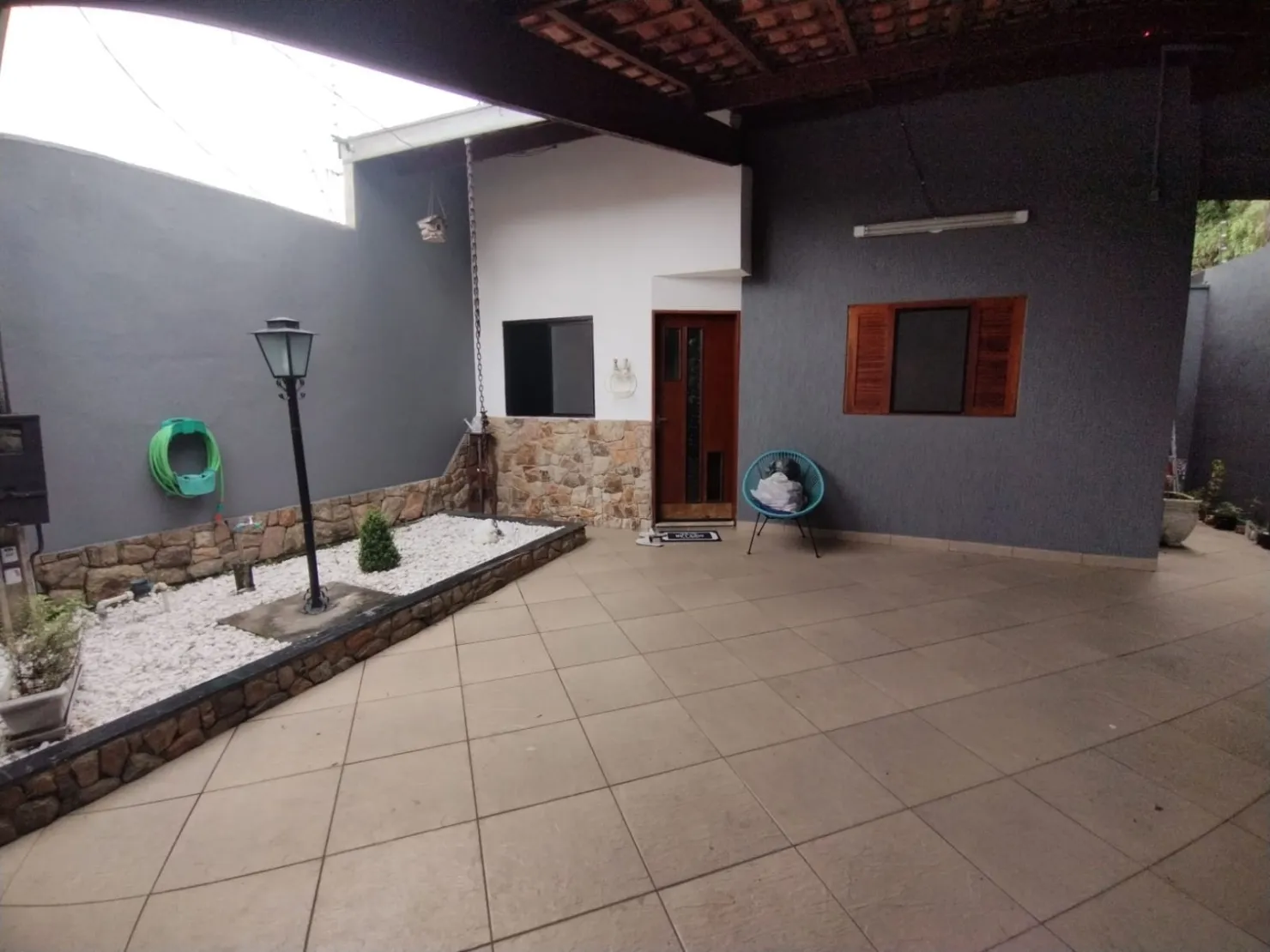 Foto do imóvel Casa à venda 2 Quartos, 2 Vagas, 188M², Piracangaguá (Jardim dos Pássaros), Taubaté - SP