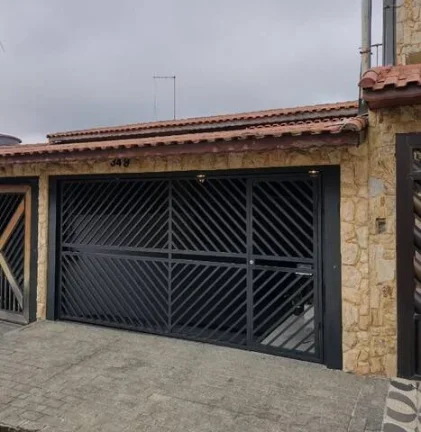 Imagem Casa Assobradada Corredor Lateral 8 vagas 3 Dormitorios Sendo 1 Suíte