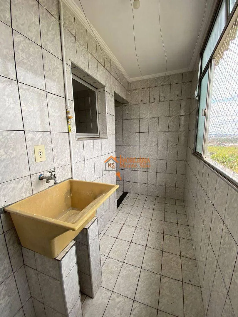 Imagem Apartamento com 2 dormitórios à venda, 58 m² por R$ 220.000,00 - Bonsucesso - Guarulhos/SP