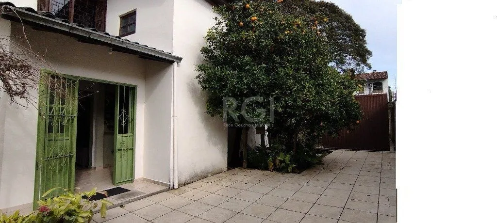 Imagem Casa para Venda - 162m², 3 dormitórios, sendo 1 suites, 3 vagas - Agronomia