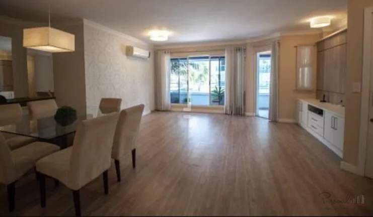 Imagem O Residencial Porto Seguro é localizado no centro da cidade, contém 4 dormitórios sendo 1 suíte ...