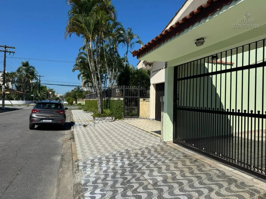 Imagem CASA ISOLADA MOBILIADA COM PISCINA - FLÓRIDA | PRAIA GRANDE/SP