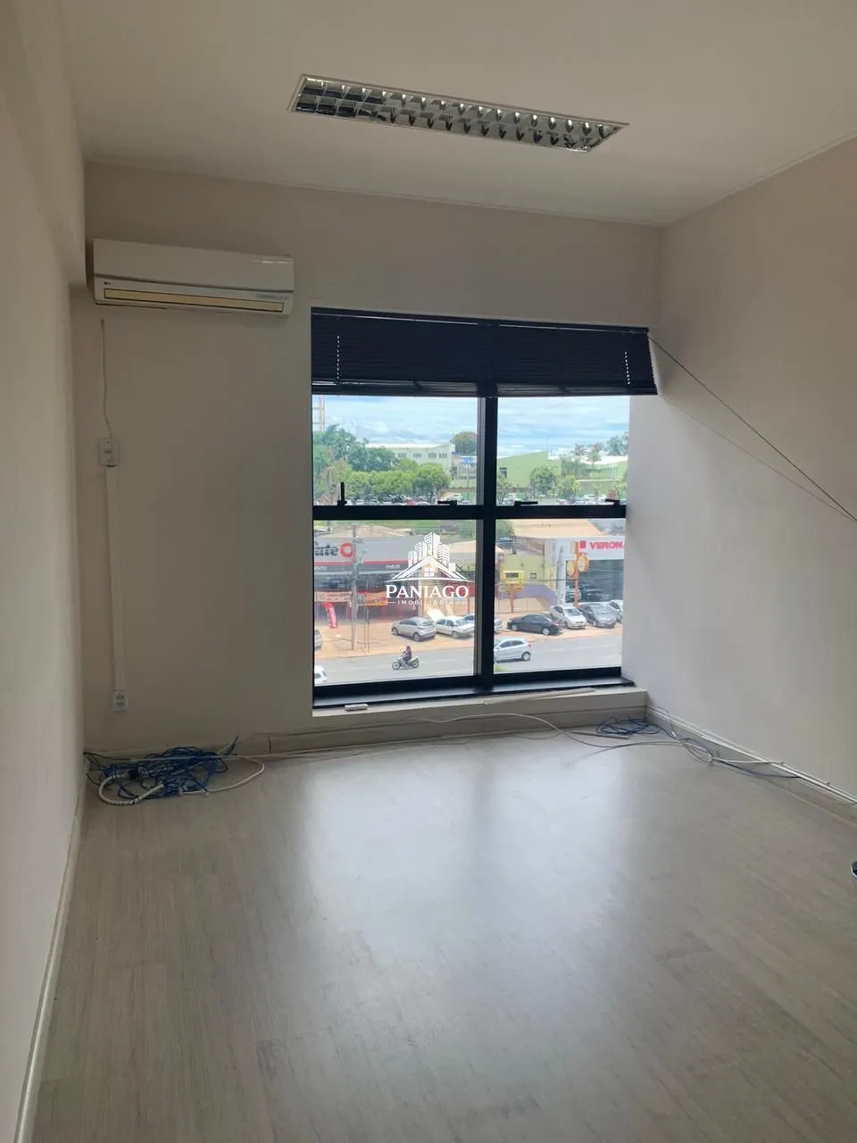Imagem Sala Comercial à Venda ou Permuta no Centro Empresarial Cuiabá - Av do CPA