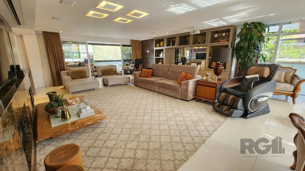 Imagem Excelente apartamento de 382,57 m² com 4 suítes e 4 vagas de garagem