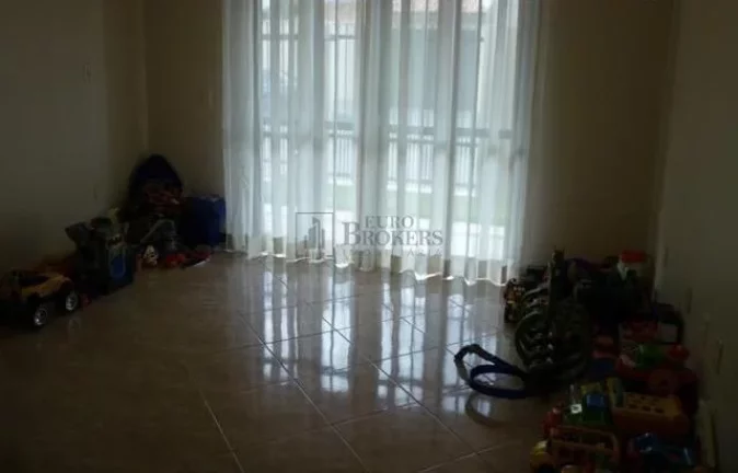 Imagem Casa semi mobiliada em Balneário Camboriú.