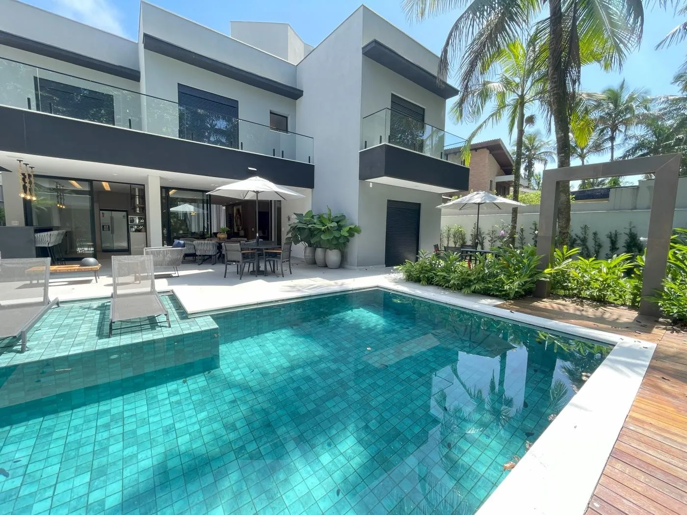 Imagem Casa para Venda em Bertioga, Riviera, 6 dormitórios, 6 suítes, 7 banheiros, 4 vagas