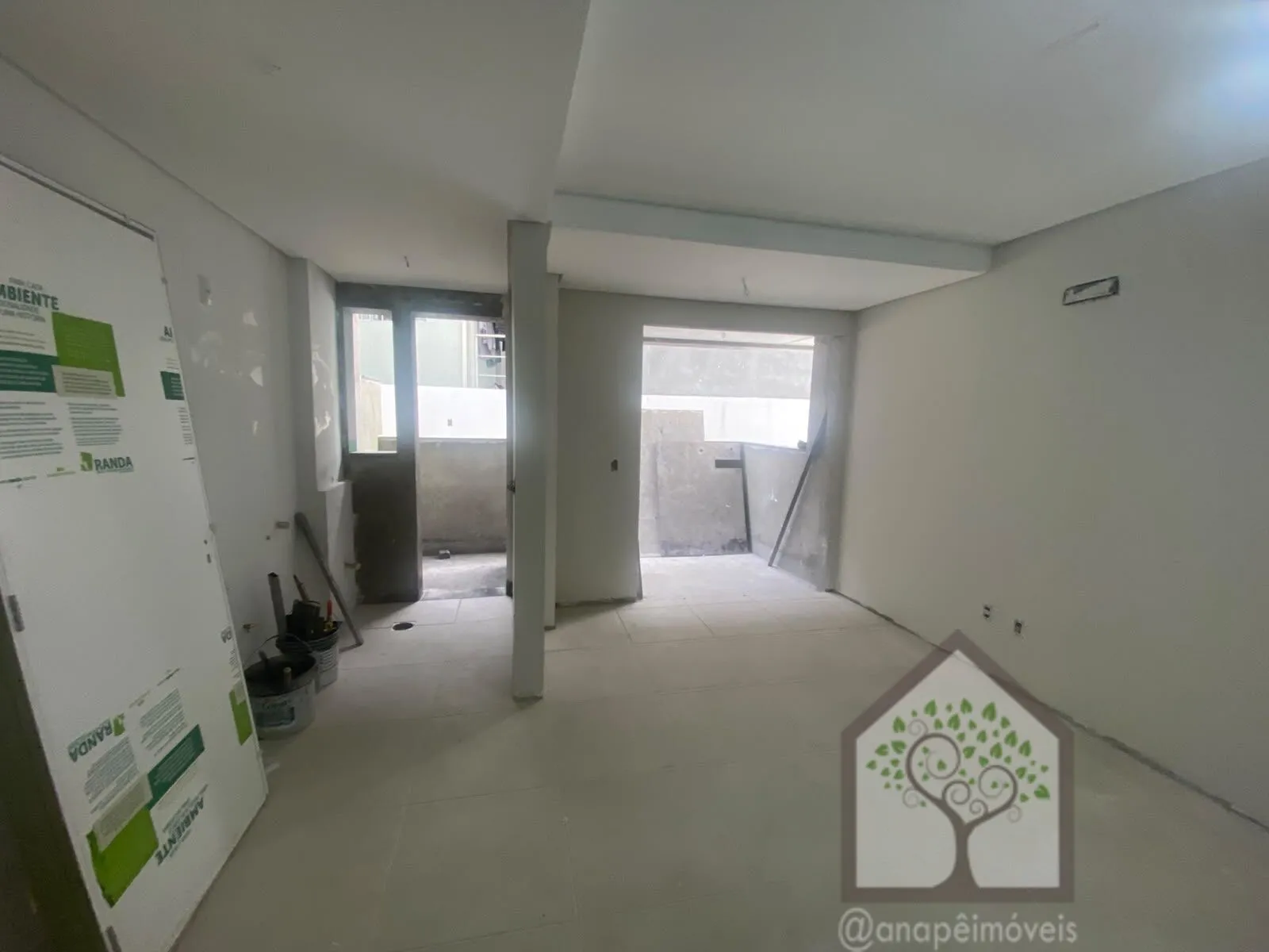 Imagem Apartamento 2 dormitórios à venda próximo à UFSC