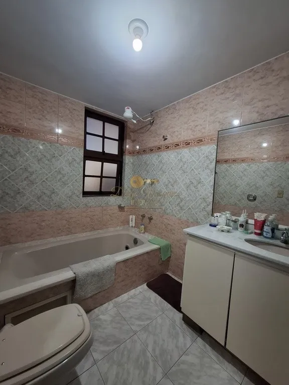 Imagem Casa para Venda em Teresópolis / RJ no bairro Várzea