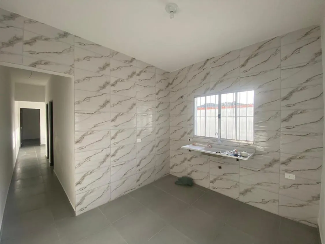 Imagem CASA NOVA COM 02 DORMITÓRIOS E ACEITA FINANCIAMENTO BANCÁRIO NO NOSSA SENHORA DO SION EM ITANHAÉM
