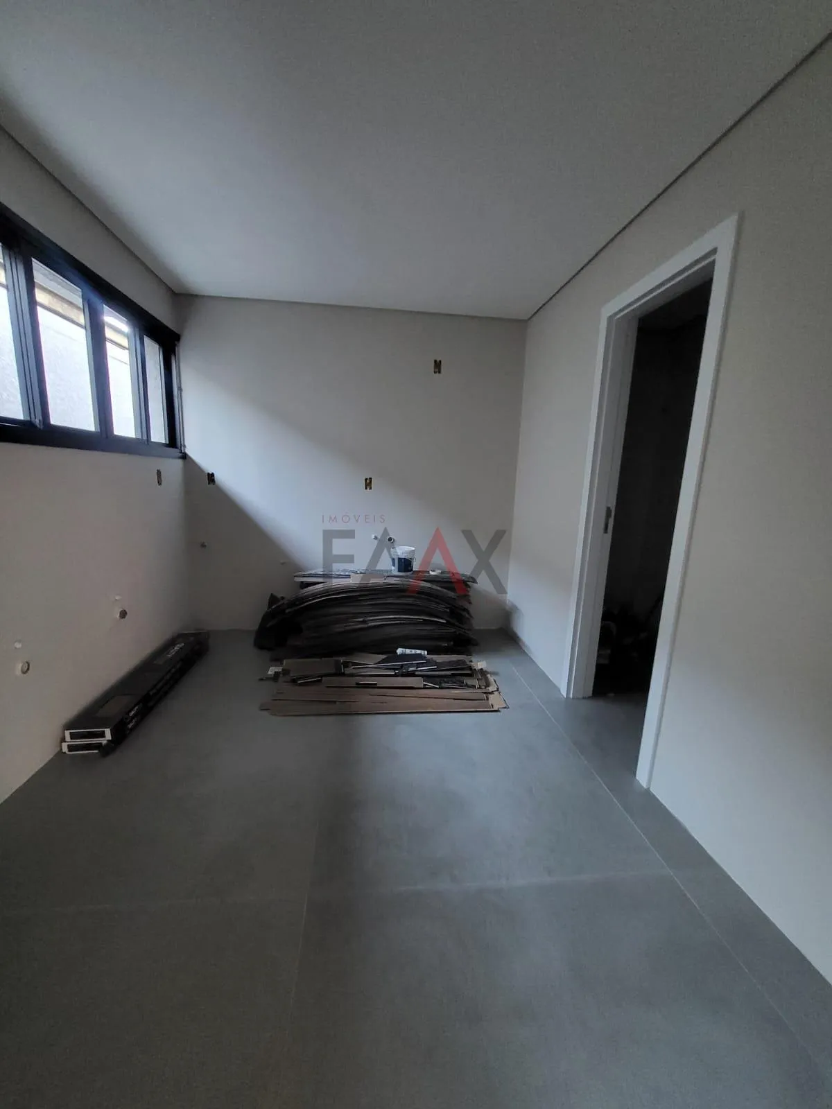 Imagem Casa com 4 dormitórios à venda, 588.00 m , CENTRO - Gpva, GUARAPUAVA - PR
