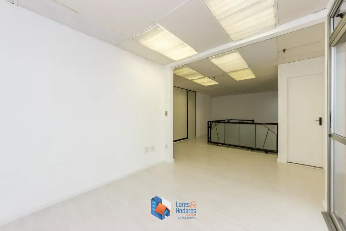 Imagem Conjunto comercial para venda e locação em Indianópolis, 211m²