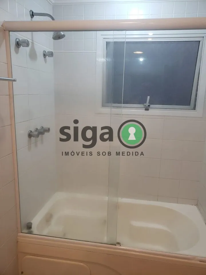 Imagem Apartamento para alugar 3 suítes, 3 vagas -Parque da Aclimação