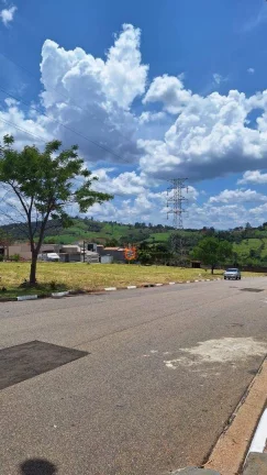 Imagem Casa com 3 dormitórios à venda, 148 m² por R$ 809.000 - Jardim Vista Alegre - Bragança Paulista/SP