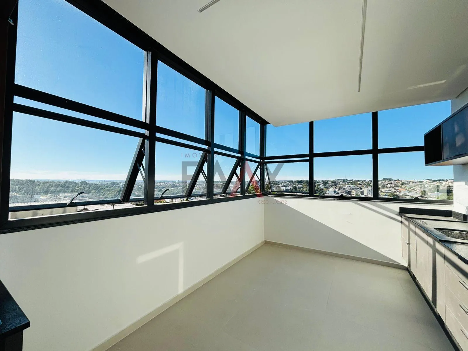 Imagem Apartamento venda Maestrale com Suíte e Área Gourmet no Bairro Santana