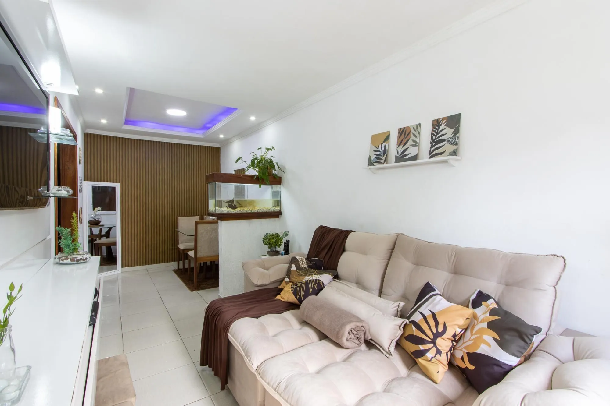 Imagem Casa/Sobrado 4 dormitórios com piscina