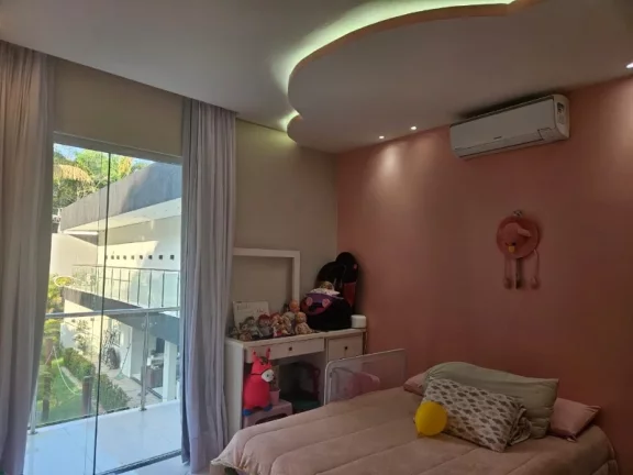 Imagem Casa Espetacular na Ponta Negra ,em um grande terreno, a casa conta, com 4 suítes, piscina , energia solar , campo de futebol, aceita financiamento
