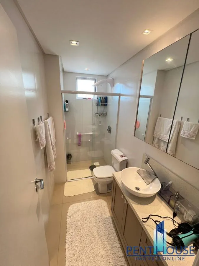 Imagem Apartamento Zona Central para Venda em Balneário Camboriú, CENTRO, 3 dormitórios, 3 suítes, 4 banheiros, 3 vagas