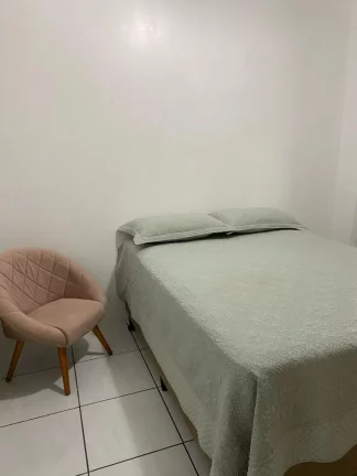 Imagem Casa Espetacular a 1,4 km da Praia Central de Garopaba-SC: Mobiliada e Pronta para Você!