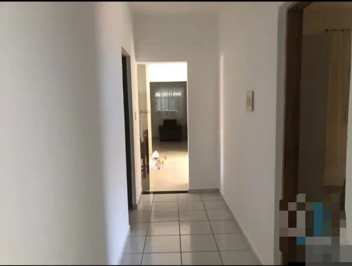 Imagem Casa de 245m² com Piscina em Salto de Pirapora