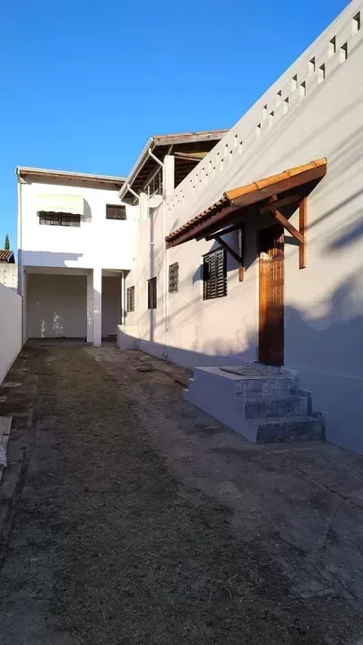 Imagem Sobrado à venda, Vila Suiça, Pindamonhangaba, SP