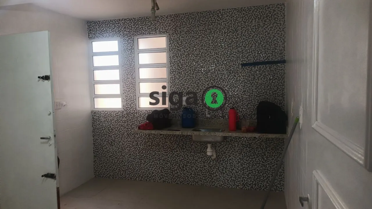 Imagem Casa com 3 quartos para venda ou aluguel na Chácara Santo Antônio