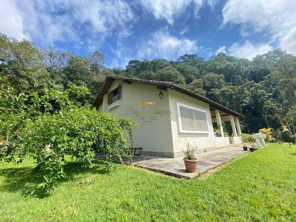 Imagem Casa para Venda em Teresópolis / RJ no bairro Canoas