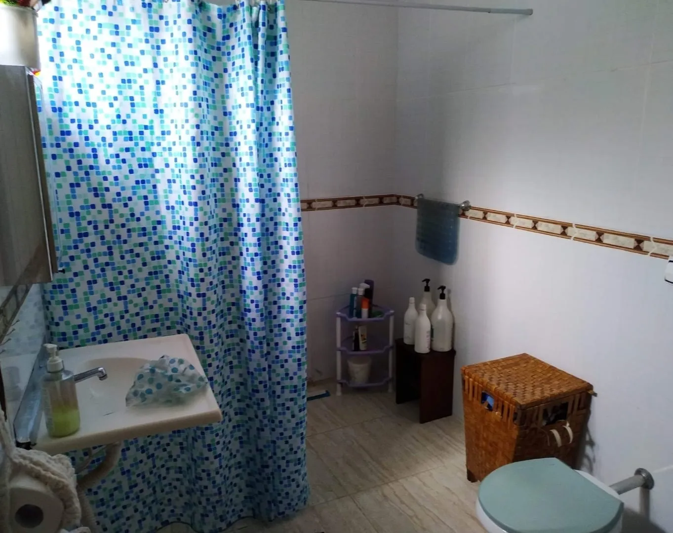 Imagem Casa à venda 2 Quartos, 1 Suite, 1 Vaga, 250M², Conjunto Residencial Araretama, Pindamonhangaba - SP