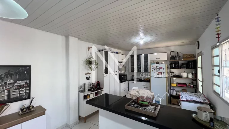 Imagem Casa à Venda 3 Quartos com edícula 190m² Total - Bairro Santana - SJC