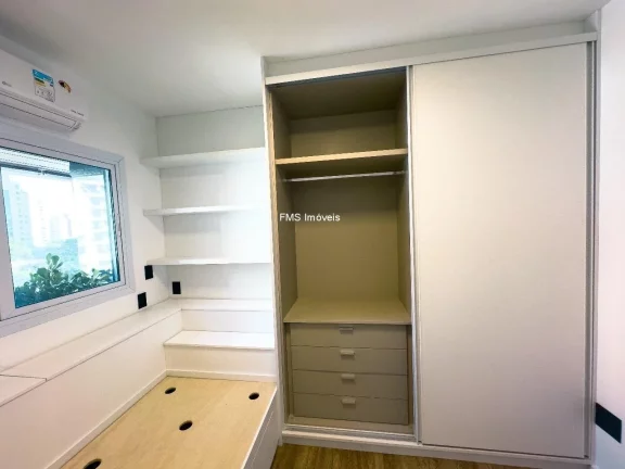 Imagem Vende-se Cobertura na Vila Andrade, com 3 Quartos sendo 1 Suíte, 4 Banheiros, 3 Vagas.