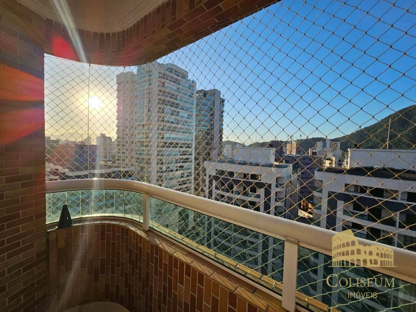 Imagem Apartamento com 2 dormitórios para alugar, 90 m² por R$ 4.000,00/mês - Canto do Forte - Praia Grande/SP