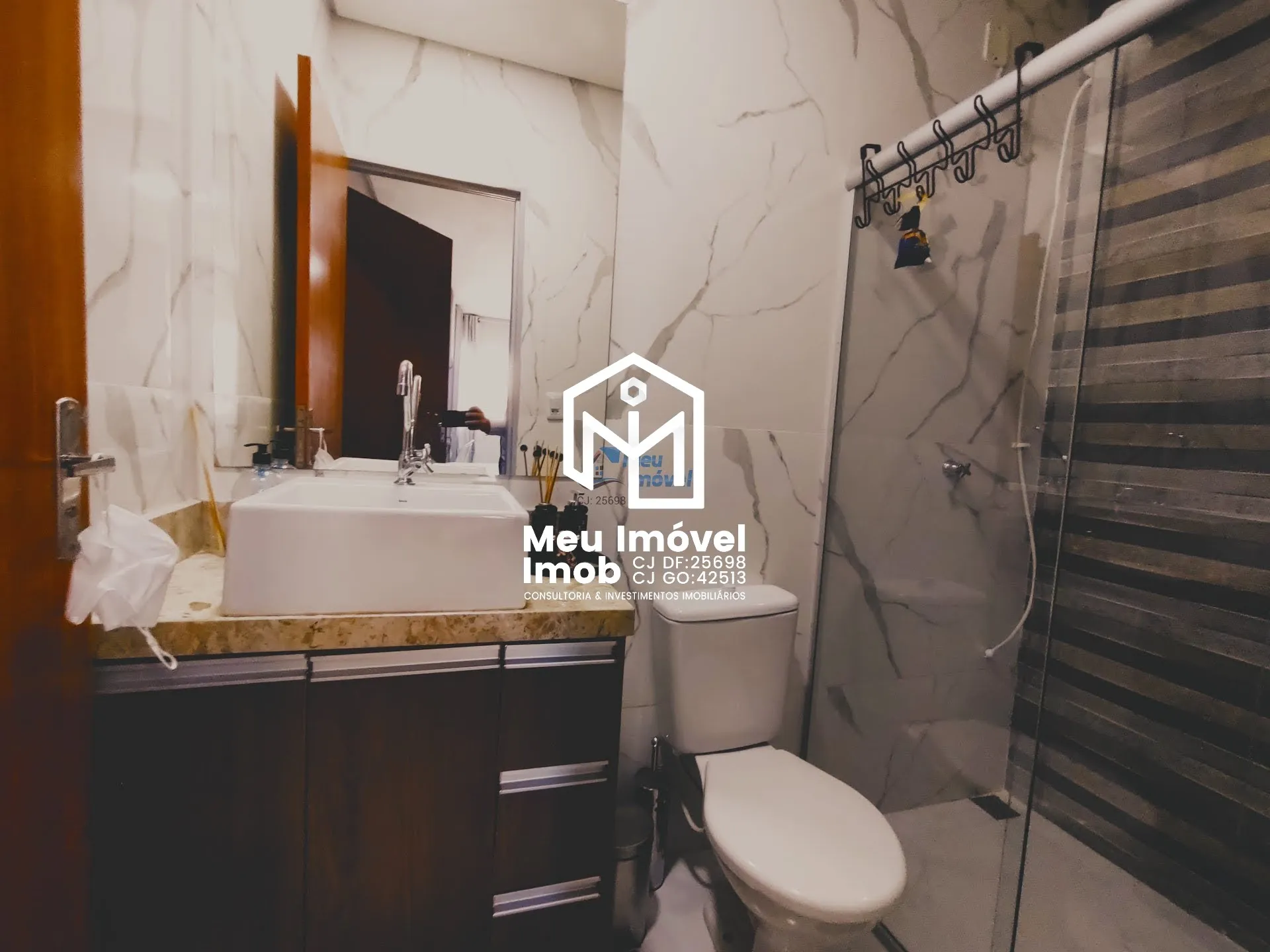 Imagem Casa 3 Quartos 3 Suítes 1 Vaga 135m² Área de Serviço