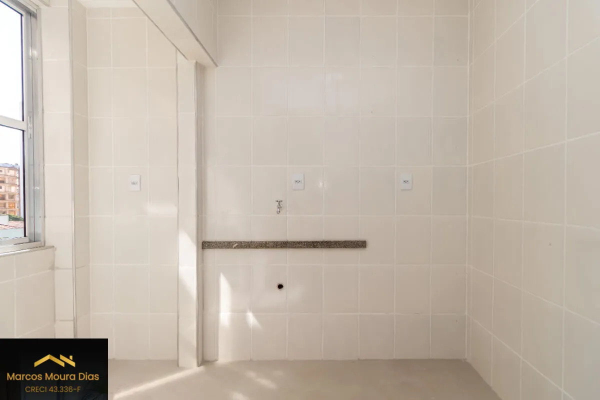 Imagem Apartamento REFROMADO em Perdizes com 2 Dormitórios