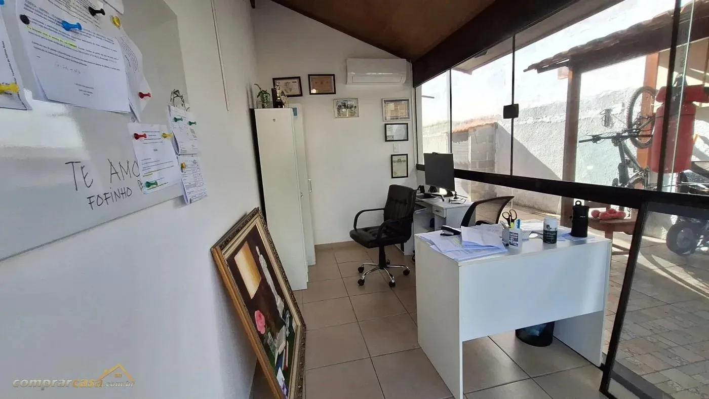 Imagem Casa em Canal Navegável na Ogiva, Cabo Frio/RJ