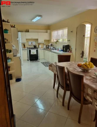 Imagem Sobrado 150m² 3 dormitórios - Jardim Bélgica