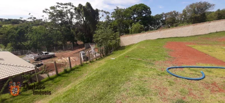Imagem Chácara com 2 dormitórios à venda, 1220 m² por R$ 400.000,00 - Cachoeira - Atibaia/SP