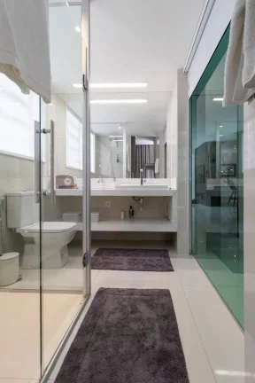 Imagem Apartamento fica a um quarteirão da Praça Marília de Dirceu !!!!!