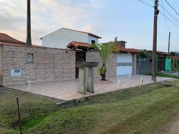 Imagem Casa com 2 Quartos à Venda, 147 m² em Balneário Gaivota - Itanhaém